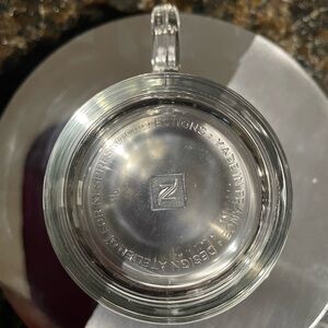 Nespresso Expresso Cup +Saucers
Set Glass w/Metal Saucers
glossy/matte finish